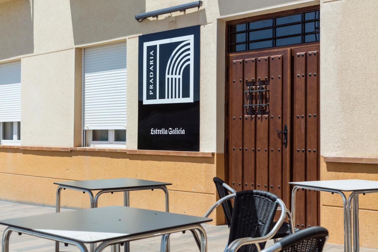 Hostal Pradaria Asador & Alojamiento Arcas Kültér fotó