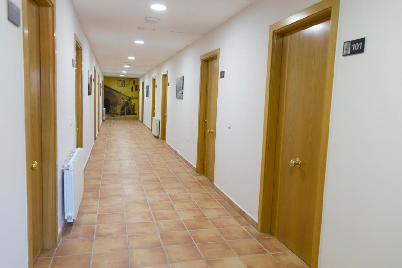 Hostal Pradaria Asador & Alojamiento Arcas Kültér fotó