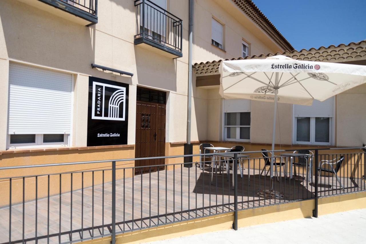 Hostal Pradaria Asador & Alojamiento Arcas Kültér fotó